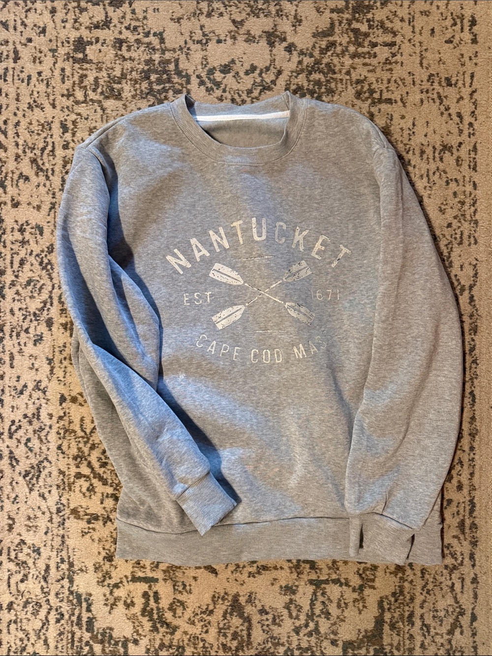 Crewneck Graphic Sweatshirt